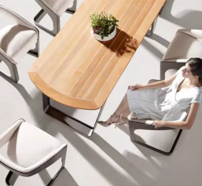 TABLE A MANGER ONDA - PININFARINA