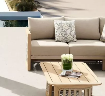 Canapé d’angle RIVA en teck – Design Claudio Bellini, salon de jardin haut de gamme aux Antilles