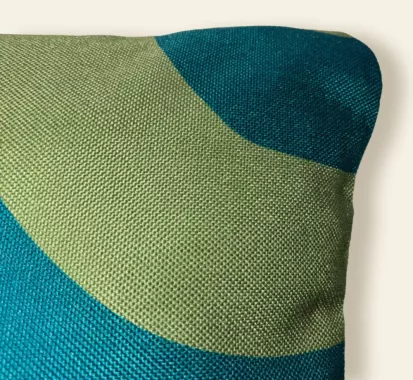 copy of copy of Coussin Outdoor Apple Bee