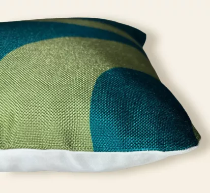 copy of copy of Coussin Outdoor Apple Bee