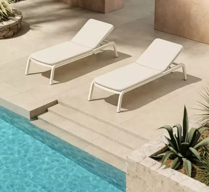 Bain de Soleil JOY – L’élégance contemporaine signée HIGOLD pour vos extérieurs en Martinique, Guadeloupe et St Martin
