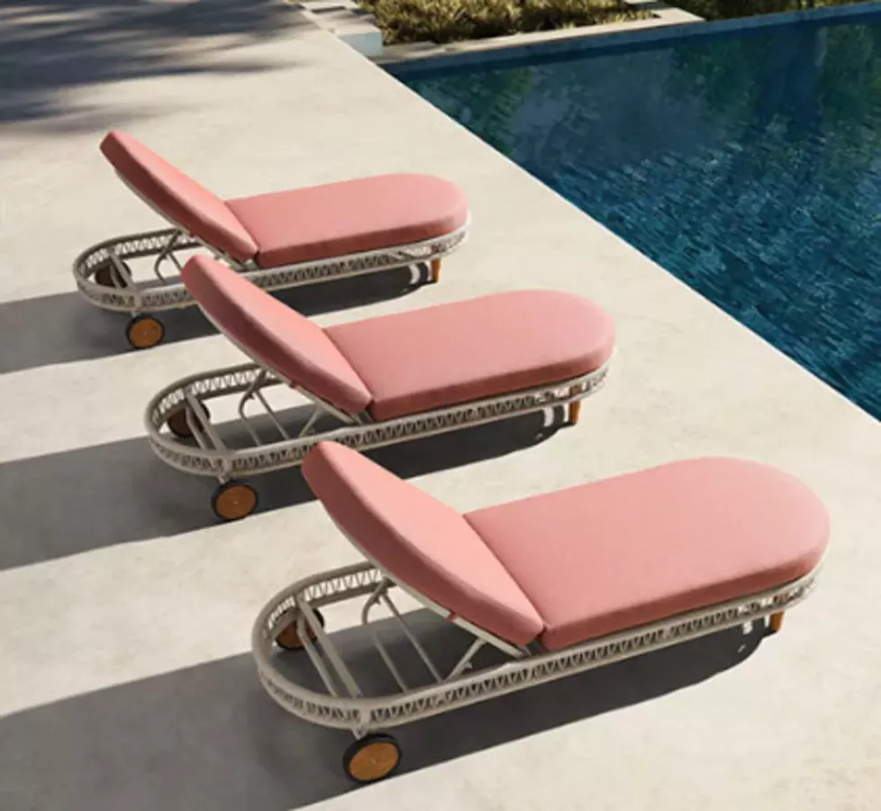 Bain de soleil VASCA — Design Claudio Bellini, luxe & confort tropical aux Caraïbes